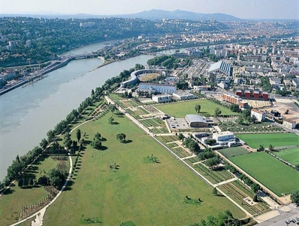 Quartier Gerland : vente et location de bureaux à Lyon(69)