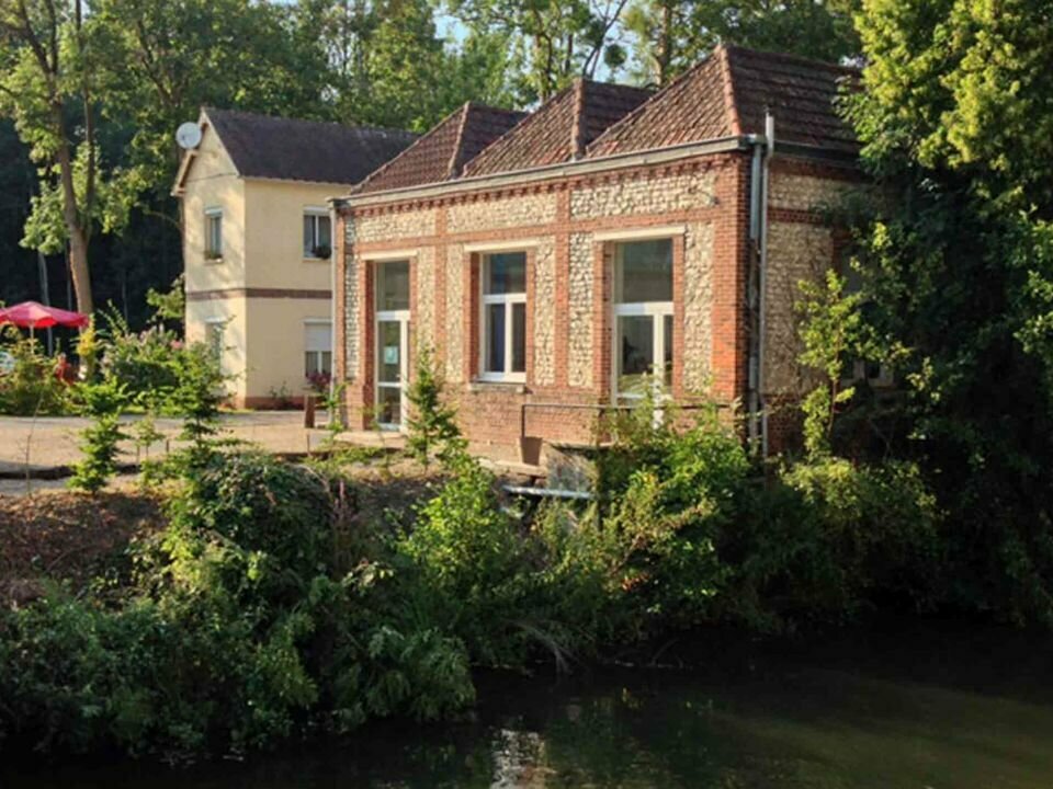 Bureaux de 100 à 300 m² à louer proche de Rouen (76)