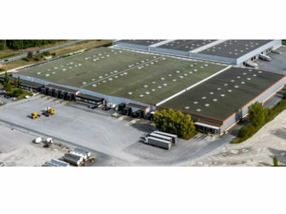 Site d’activité à louer 40000 m² Le Lardin-Saint-Lazare (24)