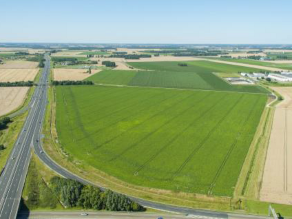 Terrains à vendre, 162 ha divisibles sur le site de Villaroche (77)