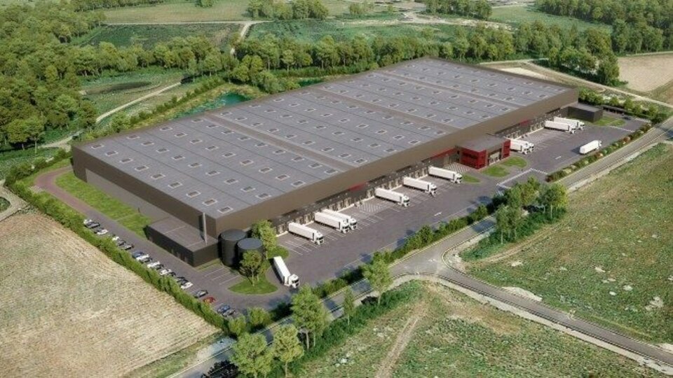 Plateforme logistique neuve de 15 280 m² à louer à Pléchâtel (35), divisible dès 7 500 m², 21 quais, corridor Rennes-Nantes